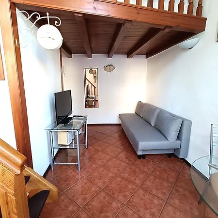 Old Town Mezzanine Apartment Gdansk Exterior photo